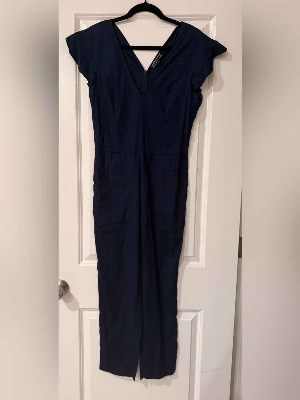 NWOT Tocca Navy V-Neck Jumpsuit with Pockets